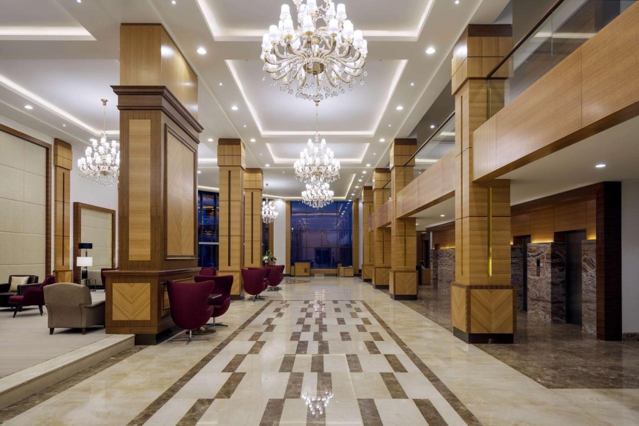 Radisson Blu Hotel, Buraidah Exterior foto
